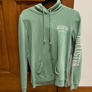 Hollister Sage Green Pullover Hoodie